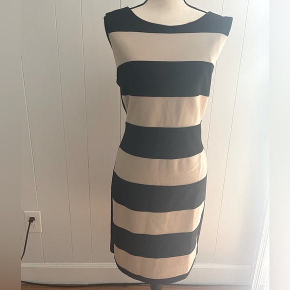 Calvin Klein Color Block Dress - Picture 2 of 4